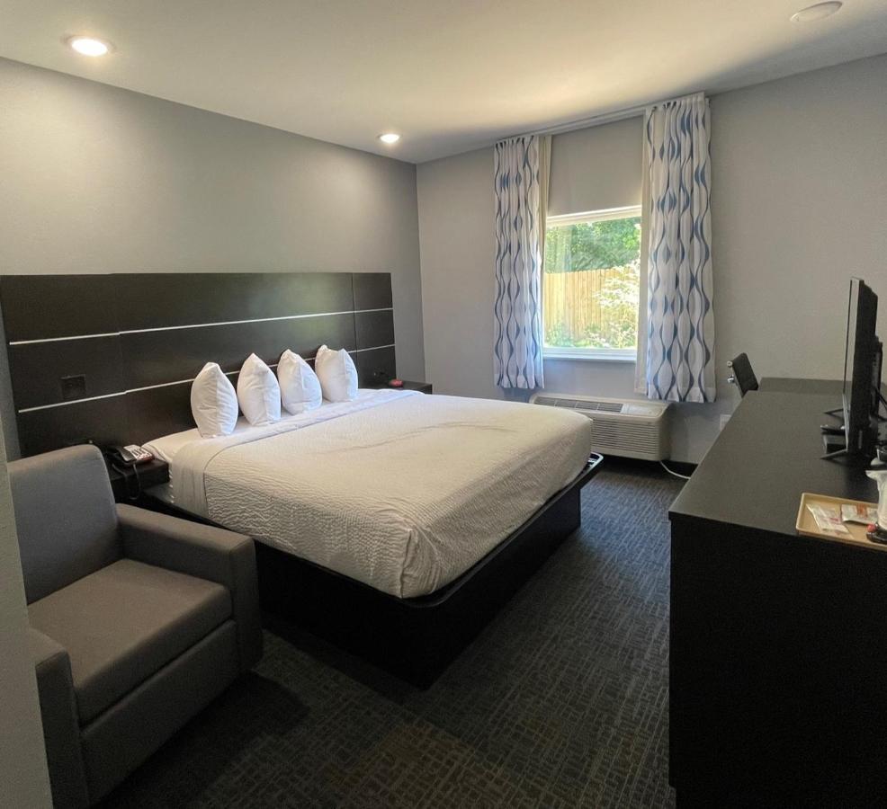 Days Inn By Wyndham Zachary La Kültér fotó