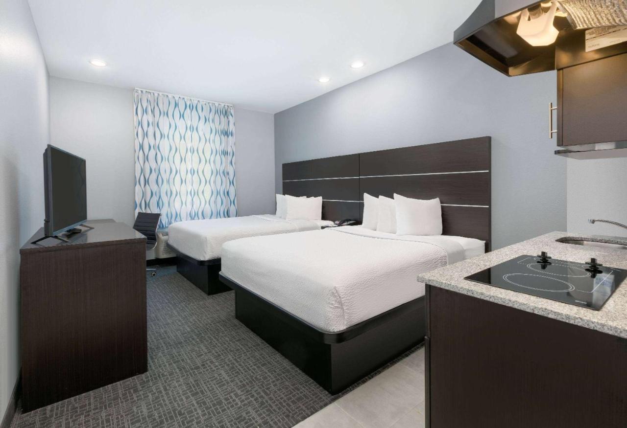 Days Inn By Wyndham Zachary La Kültér fotó