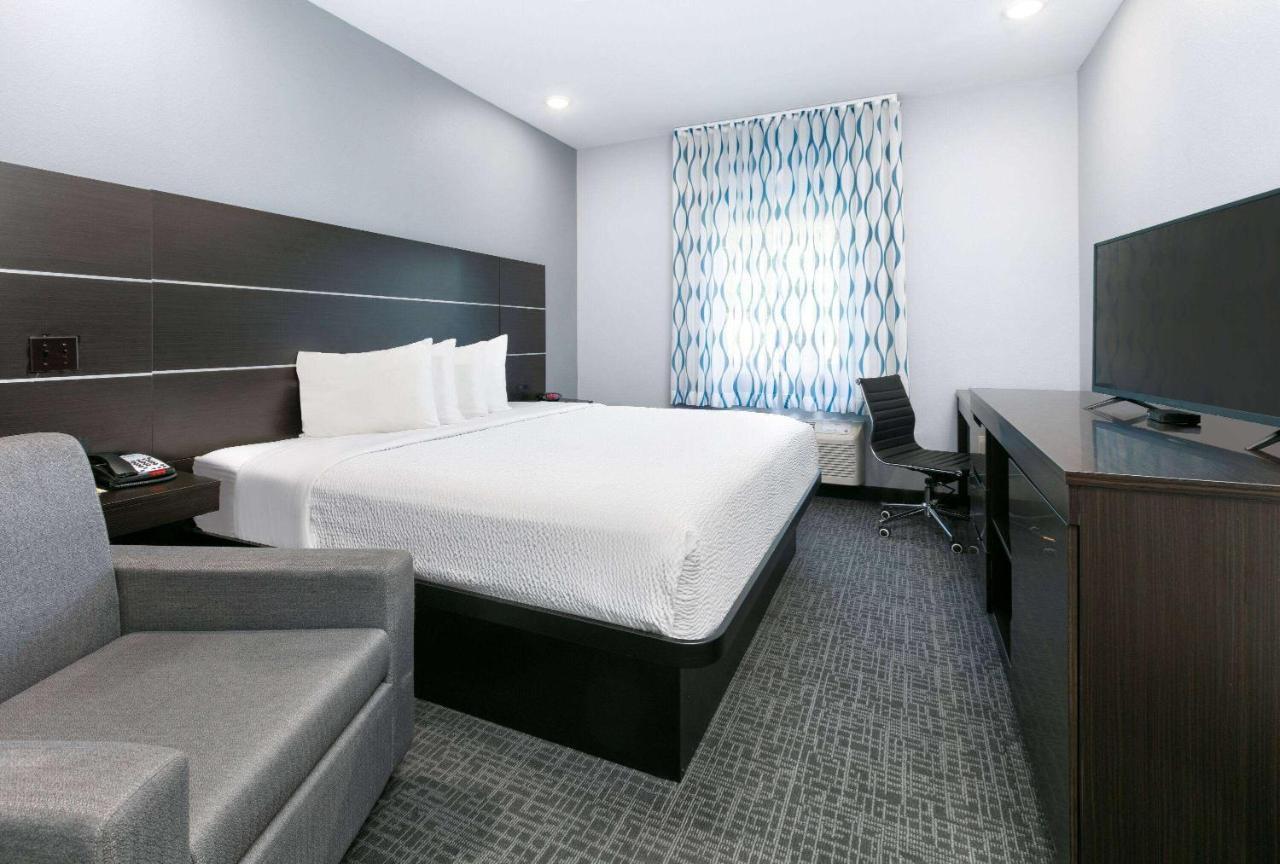 Days Inn By Wyndham Zachary La Kültér fotó